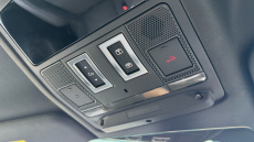 Land Rover Defender 3.0 D250 X-Dynamic HSE 90 3dr Auto Diesel Estate